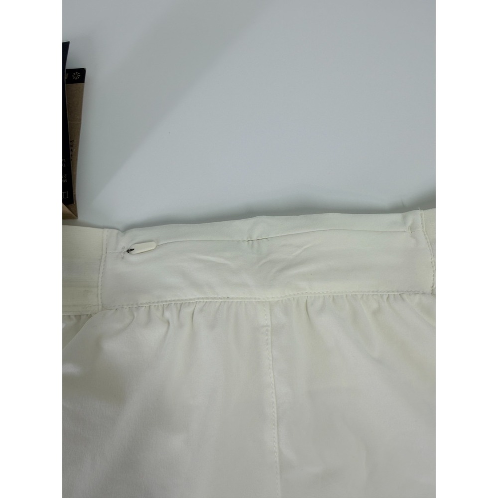 Nike Swift Dri FIT Mid Rise 2.5" Lined Running Shorts Womens Size S HQ0638-133 - Picture 7 of 8